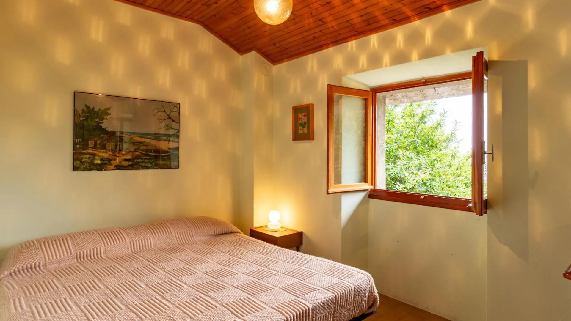 Holiday Home Munt Del Nana By Interhome Plesio